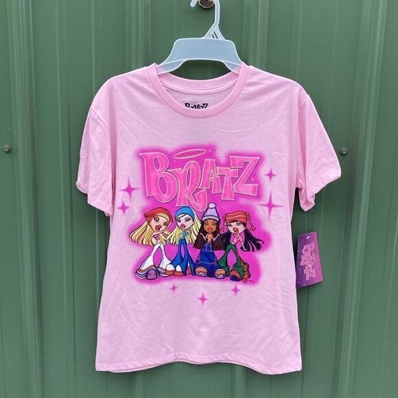 Women’s Juniors' Bratz Graphic Tee with Short Sleeves, Size M - Picture 1 of 6